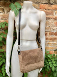 Messenger bag in genuine suede leather. Light brown cross body bag. Dark greyge suede bag with zipper and flap. Taupe brown suede purse