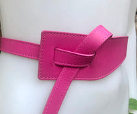 Obi belt in genuine leather. HOT PINK Wrap belt. Waist belt in FUCHSIA. Pink wraparound belt. Genuine leather magenta 80s style dress belt