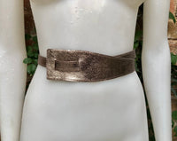 Leather 80s style obi belt . Wrap belt in BRONZE. Waist belt in genuine leather. BRONZE wraparound belt. BRONZE dress belt