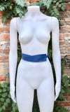 Leather 80s style obi belt . Wrap belt in BLUE. Waist belt in genuine leather. Blue wraparound belt. Blue dress belt. Wraparound belt