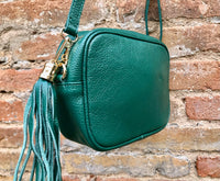 GREEN leather bag. Small cross body / shoulder bag in GENUINE leather. Green leather purse with adjustable strap and zipper.