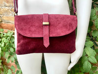 Burgundy suede leather bag. Crossbody bag in GENUINE leather. DARK RED small leather bag with adjustable strap and zipper. Wine red purse.