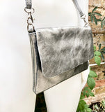 Small leather bag in SILVER. Cross body bag, shoulder bag in GENUINE leather. Metallic shine bag with adjustable strap, zipper and flap.