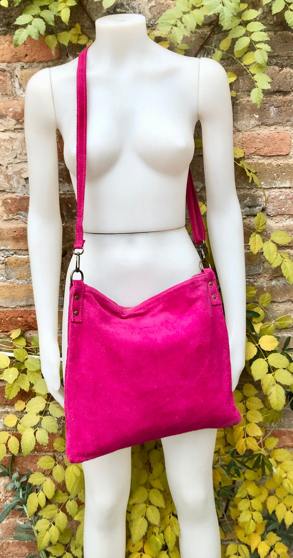 Fuchsia pink suede messenger bag. Soft magenta pink genuine leather crossbody / shoulder bag ..or books, tablets. Hot pink suede purse
