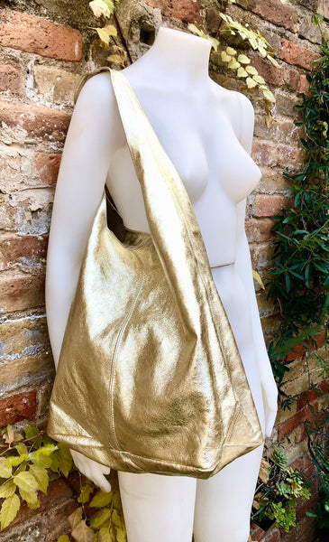 Slouch bag. Tote leather bag in GOLD with ZIPPER. Soft natural glitter genuine leather. Gold leather purse. Metallic leather shoulder bag