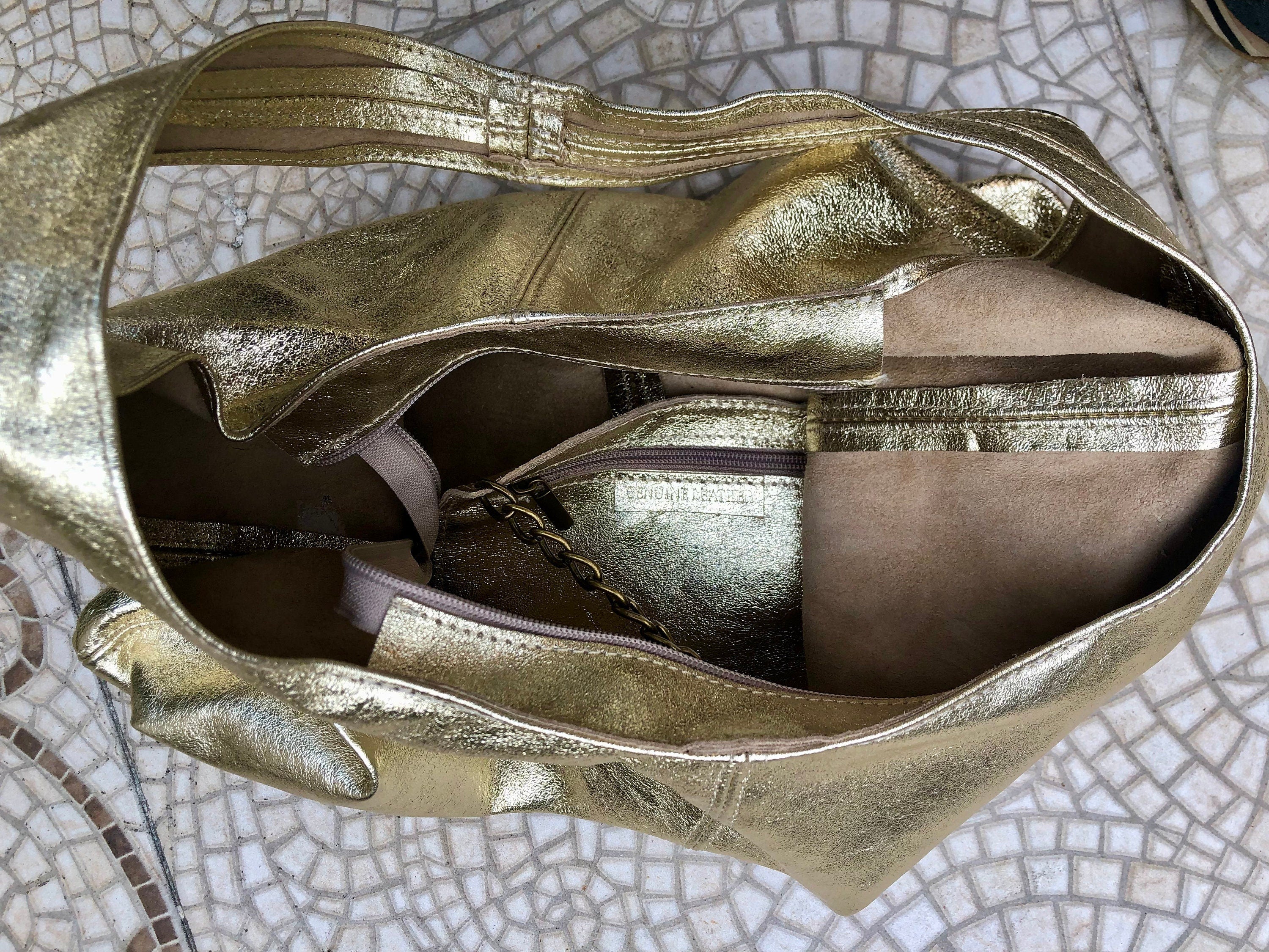 Slouch bag. Tote leather bag in GOLD with ZIPPER. Soft natural glitter genuine leather. Gold leather purse. Metallic leather shoulder bag