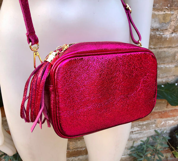 Small leather bag in fuchsia pink. Crossbody / shoulder bag in GENUINE leather. Metallic shine leather bag. Hot pink glitter leather purse