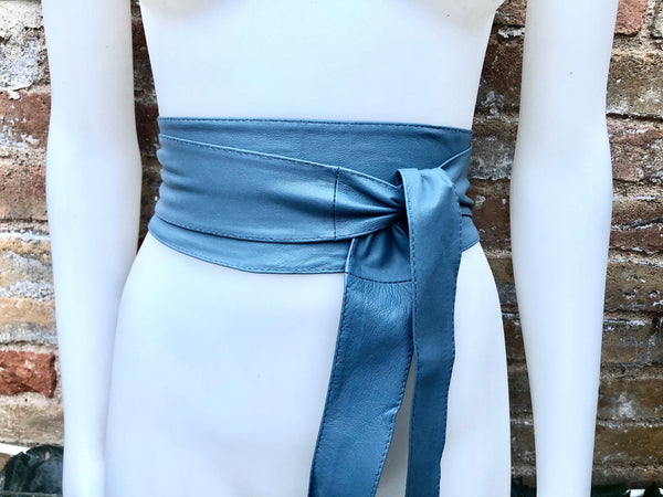 Denim blue obi belt. Wrap belt in soft genuine leather. Wraparound waist belt. Wide style. Blue boho dress belt in blue-gray