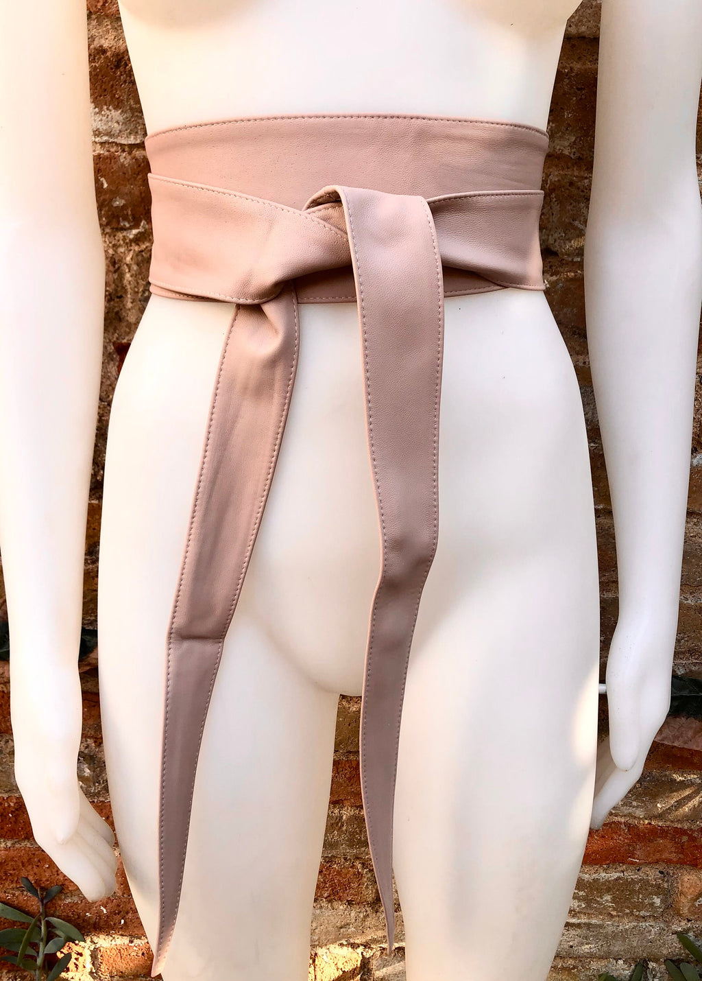 Dusty PINK wide obi belt. Soft genuine leather wrap belt. Wraparound waist belt. Wide style. Light pink dress / overall belt.