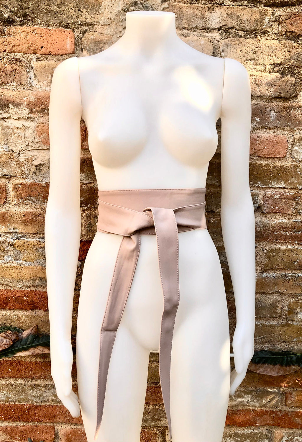 Dusty PINK wide obi belt. Soft genuine leather wrap belt. Wraparound waist belt. Wide style. Light pink dress / overall belt.