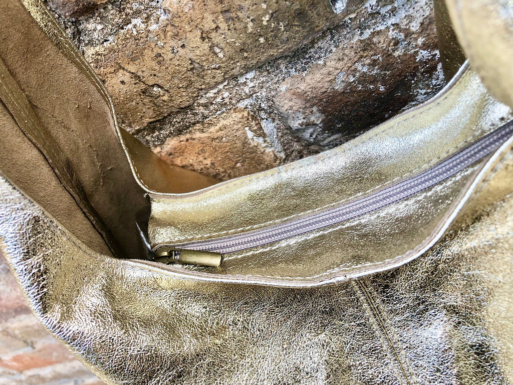 Slouch bag. Tote leather bag in GOLD with ZIPPER. Soft natural glitter genuine leather. Gold leather purse. Metallic leather shoulder bag