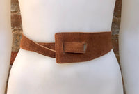 Leather 80s style obi belt . Wrap belt in camel BROWN suede. Waist belt in genuine leather. Saddle brown wraparound belt. Tobacco dress belt