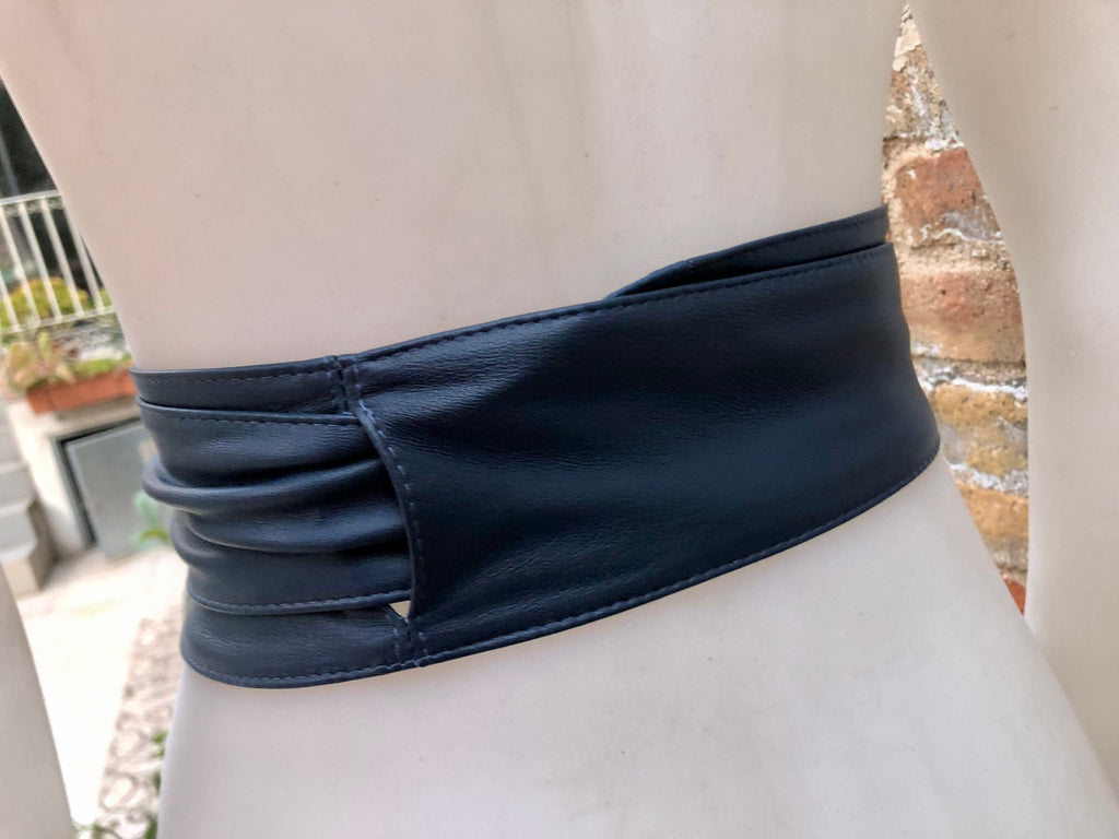 Dark blue - navy blue obi belt. Wrap belt in soft genuine leather. Wraparound waist belt. Wide style. Boho dress belt in dark blue leather