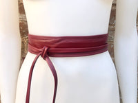 Burgundy obi belt in soft leather. Narrow style. Wine RED Wrap belt. Wraparound waist belt in genuine leather. Dark RED boho wide dress belt