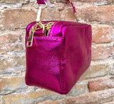 Small leather bag in metallic fuchsia pink. Genuine leather cross body / shoulder bag. Hot pink glitter purse. Adjustable strap.Gold accents