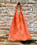 Slouch leather bag in orange suede .Genuine leather large shoulder bag. Bright orange suede origami bag. Orange suede purse