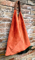 Slouch leather bag in orange suede .Genuine leather large shoulder bag. Bright orange suede origami bag. Orange suede purse