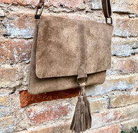 Cross body bag. Boho leather bag in taupe brown. Soft genuine suede leather. Crossover, messenger bag in suede. Gray - brown small bag