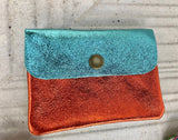 Small coin purse in genuine metallic leather with 3 pockets, zipper + flap. Fits credit cards, coins, bills. Retro glitter leather wallet.