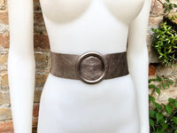 BRONZE leather waist belt with large round buckle. Soft leather belt in metallic bronze color. Genuine leather belt. Dark gold waist belt