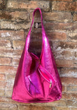 Shoulder leather bag in metallic hot pink with ZIPPER. Soft genuine leather. Fuchsia leather purse. Metallic leather shoulder lbag