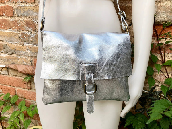 Metallic silver crossbody / shoulder bag, genuine leather small crossover, messenger bag with zipper and flap. Small silver leather purse