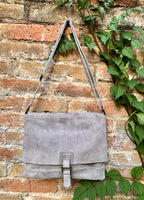 BOHO suede messenger leather bag in LIGHT GREY. Cross body bag in grey suede. Soft patent natural genuine leather bag. Festival bags.