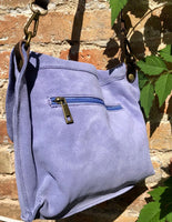 Messenger bag in genuine suede leather. Light purple-blue cross body bag. Boho suede bag with zipper and flap. Periwinkle suede purse