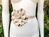 Flower leather belt in beige. Waist, overall or dress belt. Genuine leather. Beige rose belt. Large beige flower.