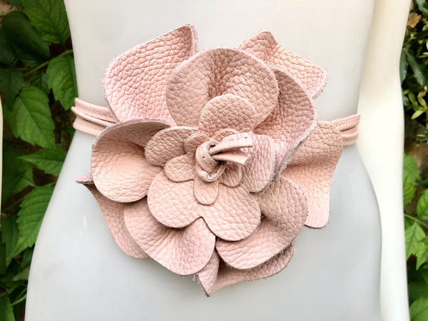 Flower leather belt in pink. Waist, overall or dress belt. Genuine leather. Pink rose belt. Large light pink flower.