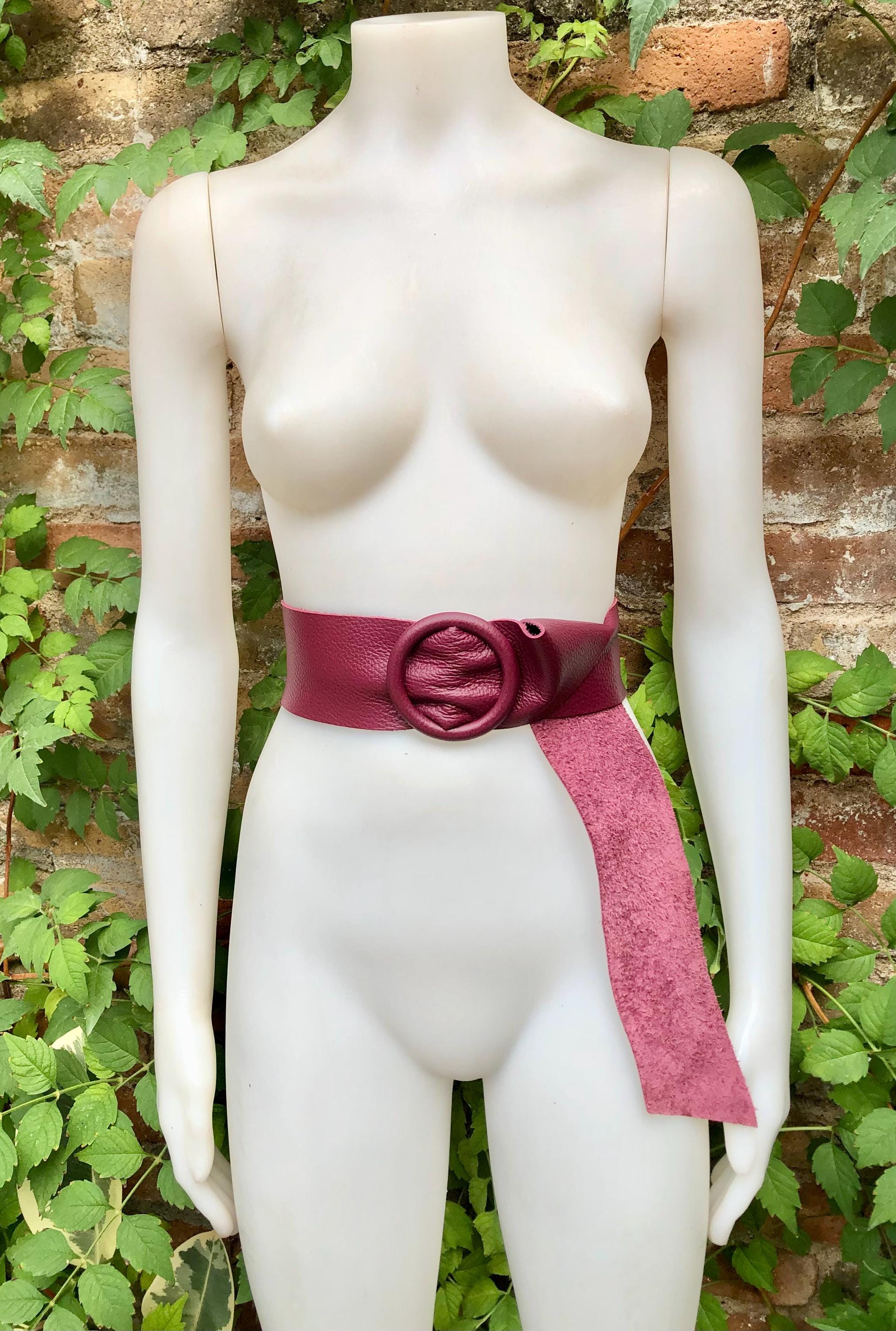BURGUNDY leather waist belt with large round buckle. Soft leather belt. Genuine leather terracotta-burgundy dress belt. Wide waist belt
