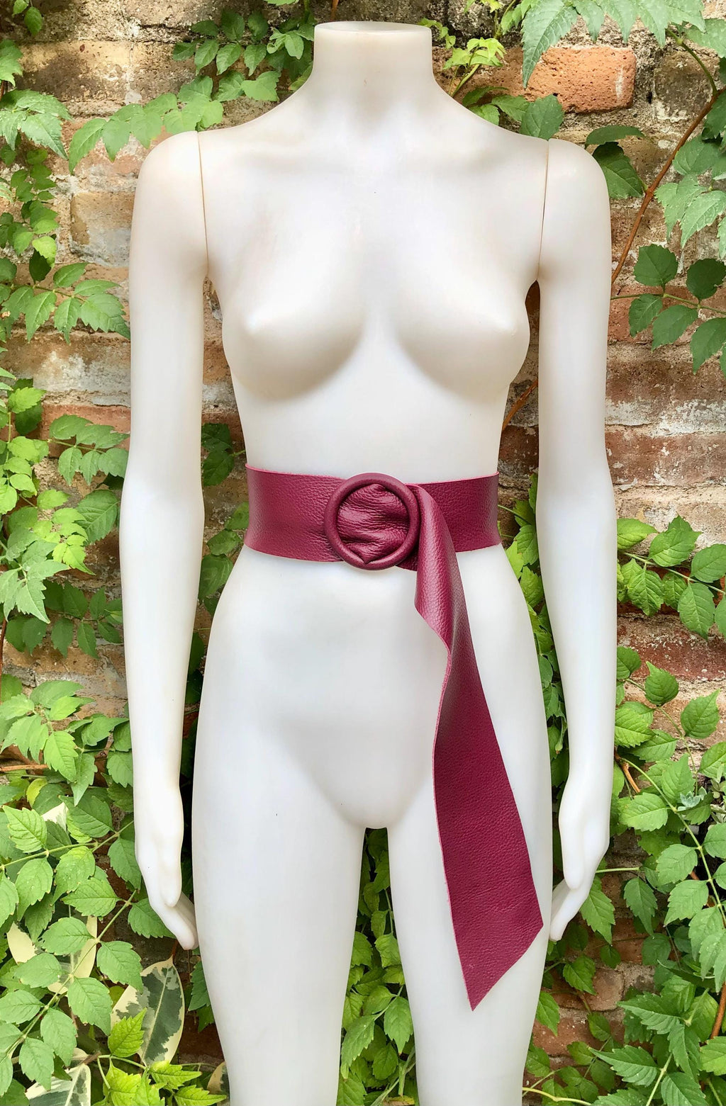 BURGUNDY leather waist belt with large round buckle. Soft leather belt. Genuine leather terracotta-burgundy dress belt. Wide waist belt