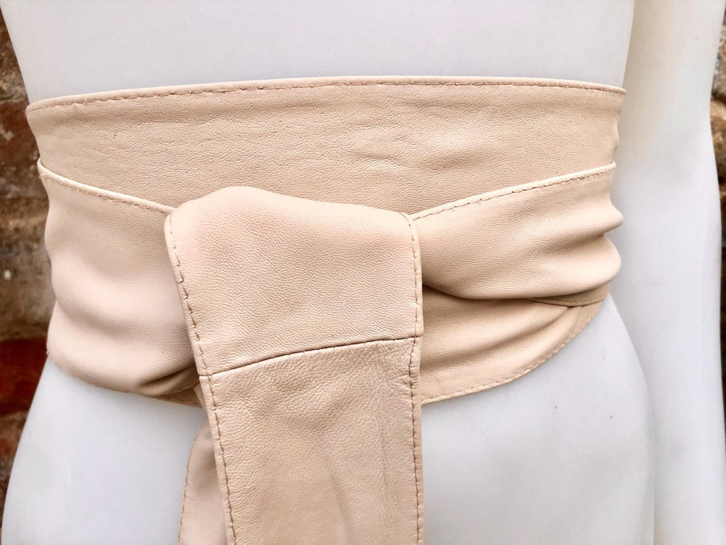 Light beige obi belt. Wrap belt in soft genuine leather. Wraparound waist belt. Wide style. Boho dress belt in soft peach beige leather
