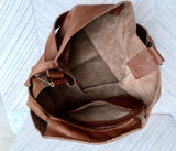 Slouch leather bag in camel brown leather. Tobacco color hobo shoulder bag. Genuine leather book / tablet bag. Leather shopper. Brown purse