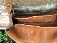 Slouch leather bag in camel brown leather. Tobacco color hobo shoulder bag. Genuine leather book / tablet bag. Leather shopper. Brown purse