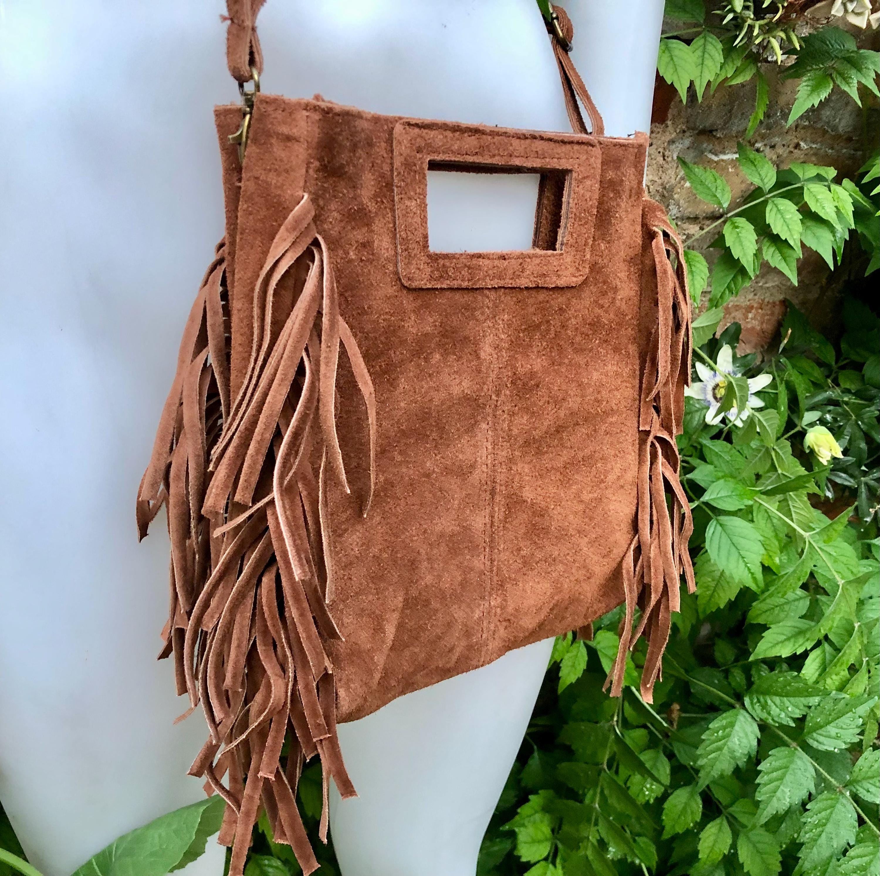Camel brown crossbody fringed bag. BOHO suede leather bag with FRINGES. Tobacco brown genuine suede leather. Rusty brown suede purse.