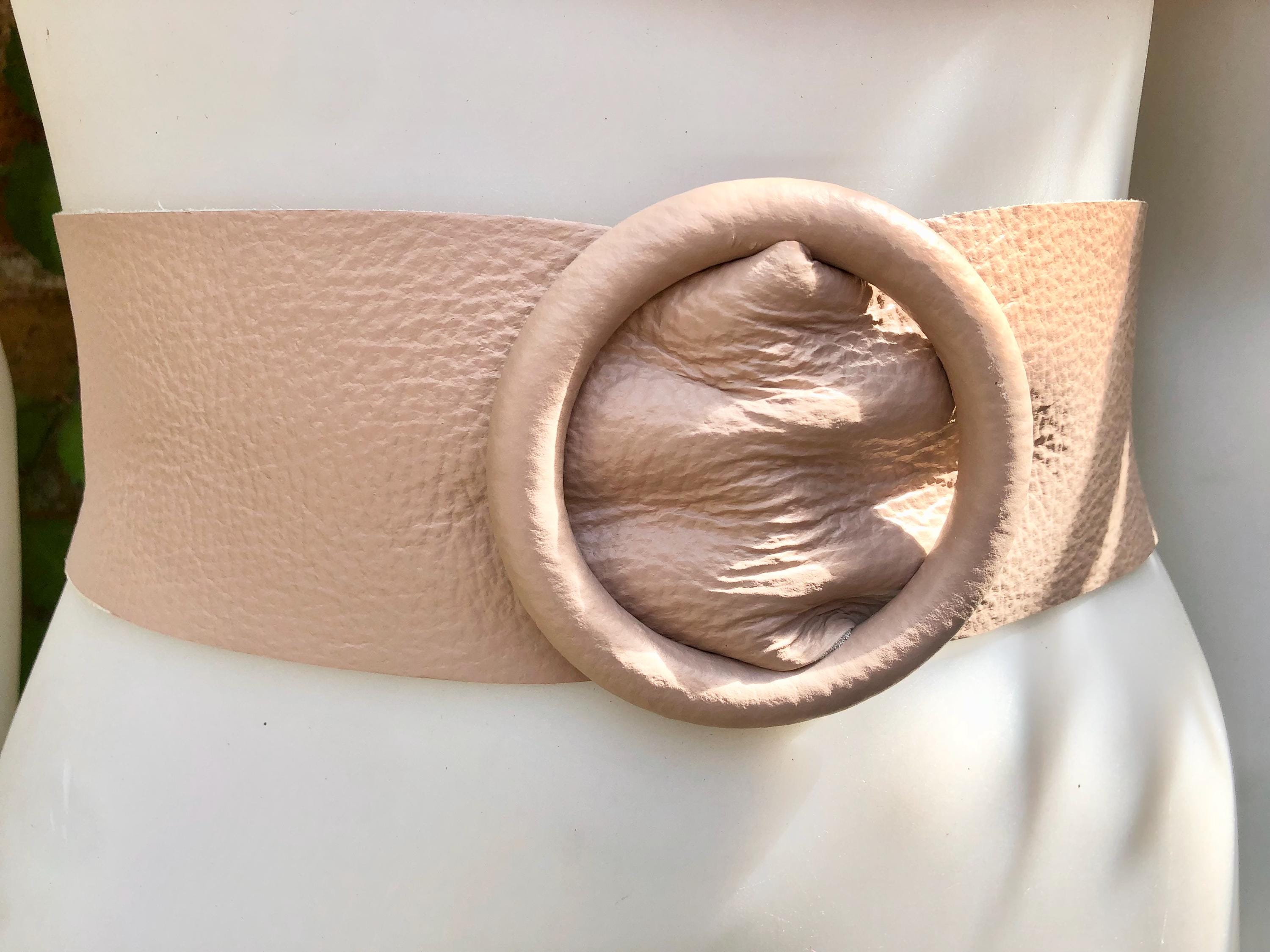 Pink leather waist belt with large round buckle.Soft leather belt in light dusty pink. Genuine leather pink dress belt. Pink wide waist belt