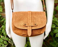 Camel BROWN suede bag. Genuine leather rusty brown crossbody bag. Small leather bag with adjustable strap and zipper. Dark brown suede purse