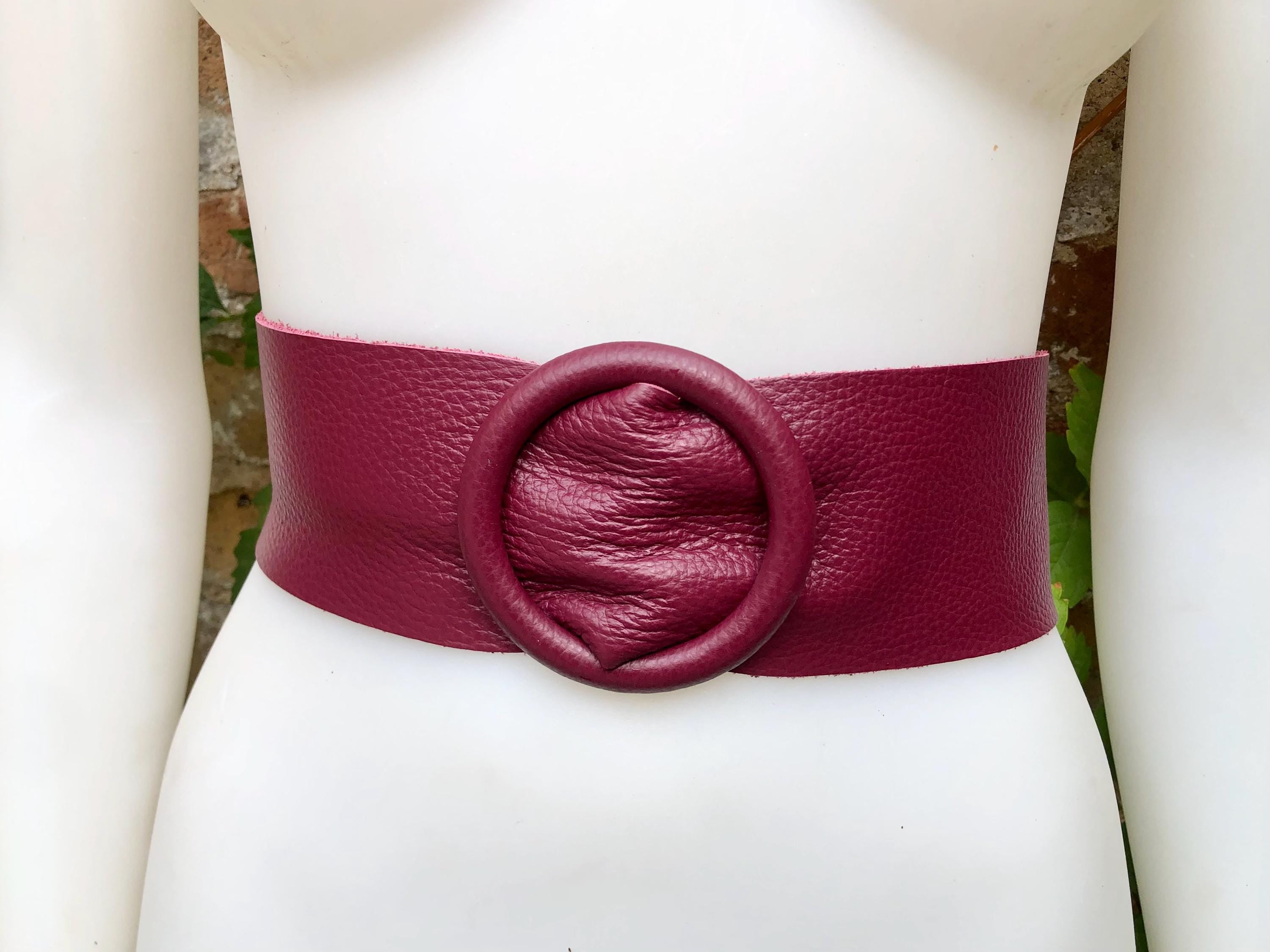BURGUNDY leather waist belt with large round buckle. Soft leather belt. Genuine leather terracotta-burgundy dress belt. Wide waist belt