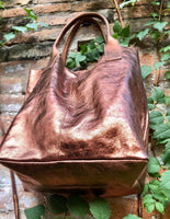 Shoulder leather bag in COPPER. GENUINE leather shopper bag.Large carry all bag for your laptop, books. Metallic effect COPPER leather purse