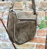 Light BROWN suede bag. Genuine leather taupe crossbody bag. Greyge small leather bag. Adjustable strap + zipper. Tan brown suede purse.