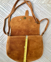 Camel BROWN suede bag. Genuine leather rusty brown crossbody bag. Small leather bag with adjustable strap and zipper. Dark brown suede purse