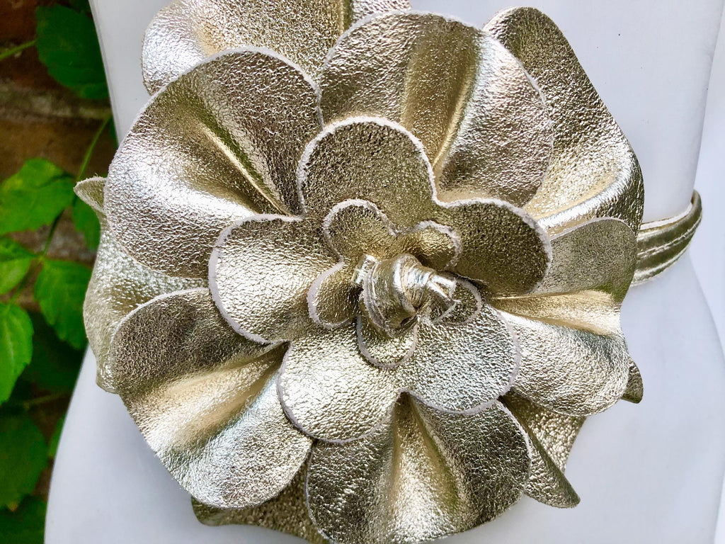 Flower leather belt in GOLD. Waist, overall or dress belt. Genuine leather. GOLD rose belt. Large GOLDEN flower.