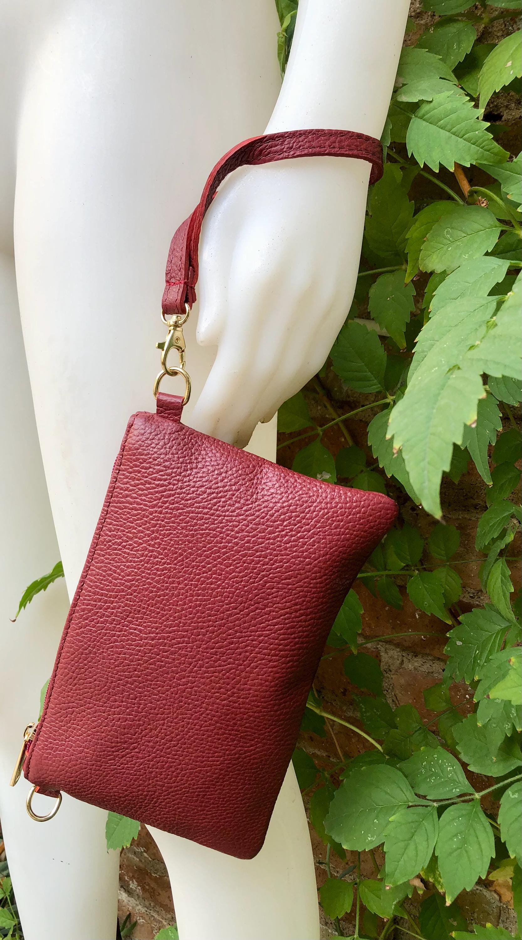 Small leather bag in dark rusty brown. GENUINE leather crossbody / shoulder bag.Brown leather bag with GOLD hardware. Warm brown purse