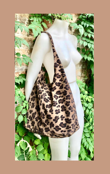 CHEETAH print suede bag.Leopard print genuine leather bag with ZIPPER. Light camel brown animal print suede leather purse. Panther print bag