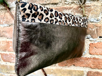 Cheetah print small leather bag in BRONZE. Cross body bag, shoulder bag in GENUINE leather. Animal print genuine leather bag. Leopard purse