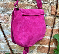 Hot pink suede bag. Small crossbody /shoulder genuine leather purse. Pink boho messenger bag with flap, zipper + tassel. Fuchsia hippy purse