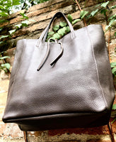 Tote leather bag in dark brown. Soft natural GENUINE leather bag. Large brown leather bag. Chocolate brown shopper / laptop bag. With ZIPPER