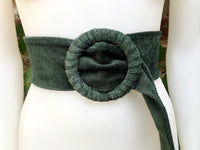 Dark green suede waist belt. Large round buckle. Forest green boho suede belt. Genuine natural leather. Dark green overall / dress belt