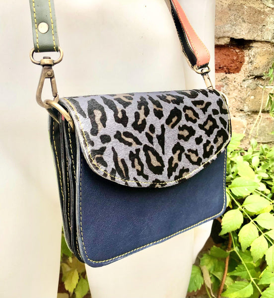 Small cheetah print crossbody bag. Genuine leather. Navy blue enveloppe bag. Animal print flap. Boho multicolor leopard blue purse.